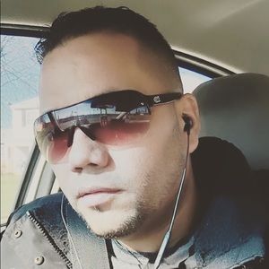 Meet your Posher, Melky